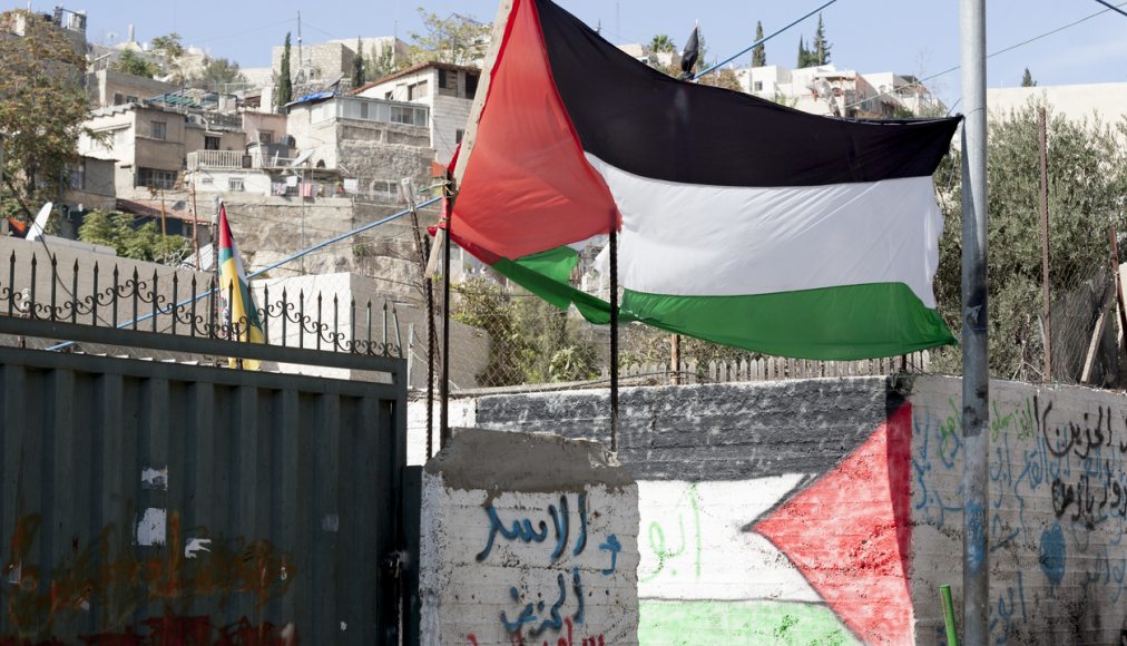 Drapeau palestinien à Silwa, quartier de Jérusalem où réside une majorité de citoyens arabes / ©iStock/DZarzycka