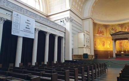 A l&#039;intérieur d&#039;une église de Potsdam. / ©Matthias Wirz/RTSreligion