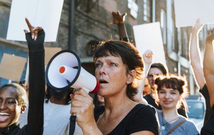 Le 14 juin, les chrétiennes de Suisse sont appelées à faire la grève. / @iStock/ Rawpixel