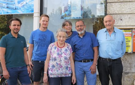 Le groupe &quot;Amitié en humanité&quot;. De gauche à droite: Muhammed Zejnullahu, Hervé Farine, Dominique Olgiati, Margrit Kuenzli, Mohammed Filali et Alexandre Müller / © DR